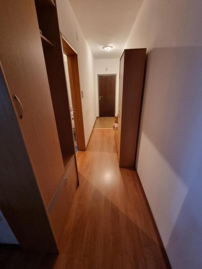 Apartments D&D โปชาเรวัซ ภายนอก รูปภาพ